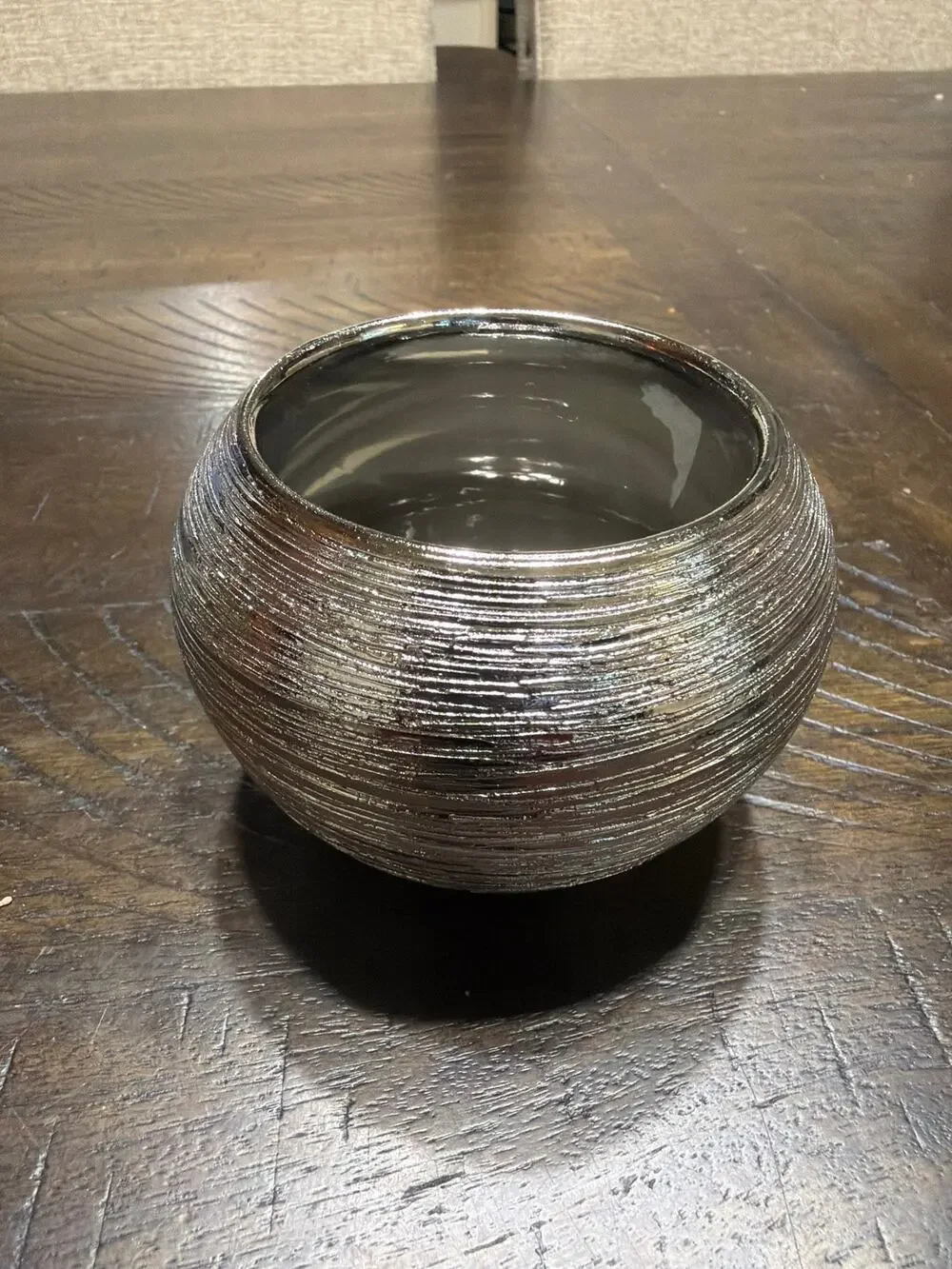 Vintage Silver Metallic Glazed Ceramic Round Planter Pot Textured Ribbed Design